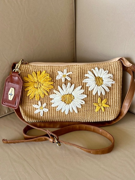Nanette Lepore Handbags - Nanette Lepore Straw Crossbody Bag